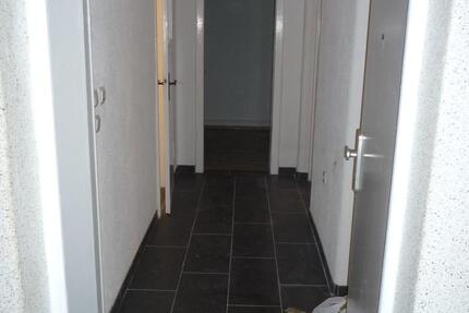 3 Zimmer Wohnung. Erdgeschoss. Renoviert. 60 m2. Ruhig, landlich 3 zimmer