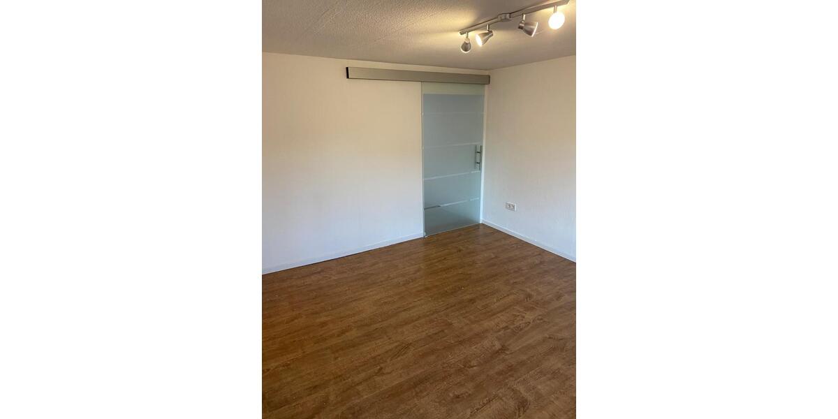 Mehrfamilienhaus, Wohnhaus Bad Sachsa - 15 Zimmer, 327 m&sup2;, 288.000&euro; | Angebot:26186372
