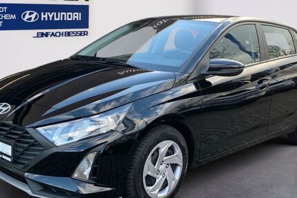 Hyundai i20 11.105 km 15.980 &euro; Bad Dürkheim 67098