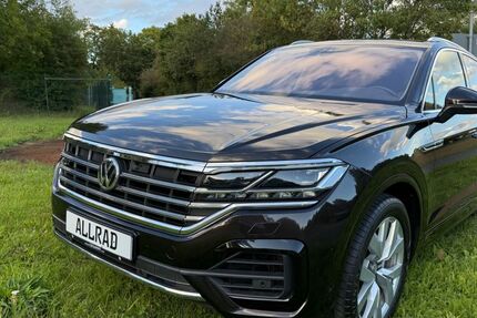 VW Touareg 65.000 km 45.399 € Estenfeld 97230