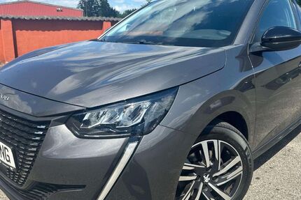 Peugeot 208 21.414 km 16.590 € Neumünster 24536