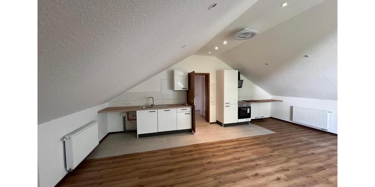 Etagenwohnung Eberbach - 3 Zimmer, 80 m&sup2;, 1.020&euro; | Angebot:26408601