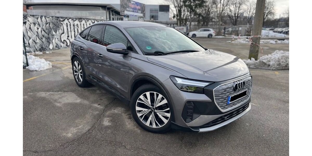 Audi Q4 e-tron 41.500 km 25.000 &euro; Neusäß 86356