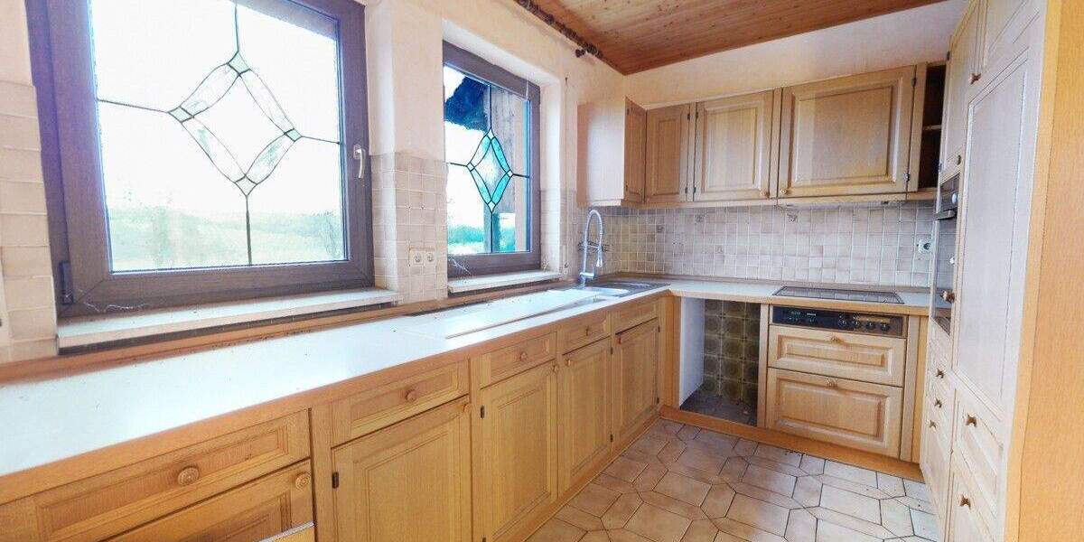 Etagenwohnung Bad Windsheim / Wiebelsheim Bad Windsheim - 5 Zimmer, 180 m&sup2;, 239.000&euro; | Angebot:25732872