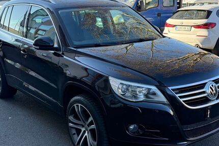 VW Tiguan 188.000 km 4.999 &euro; Wiesbaden 65203