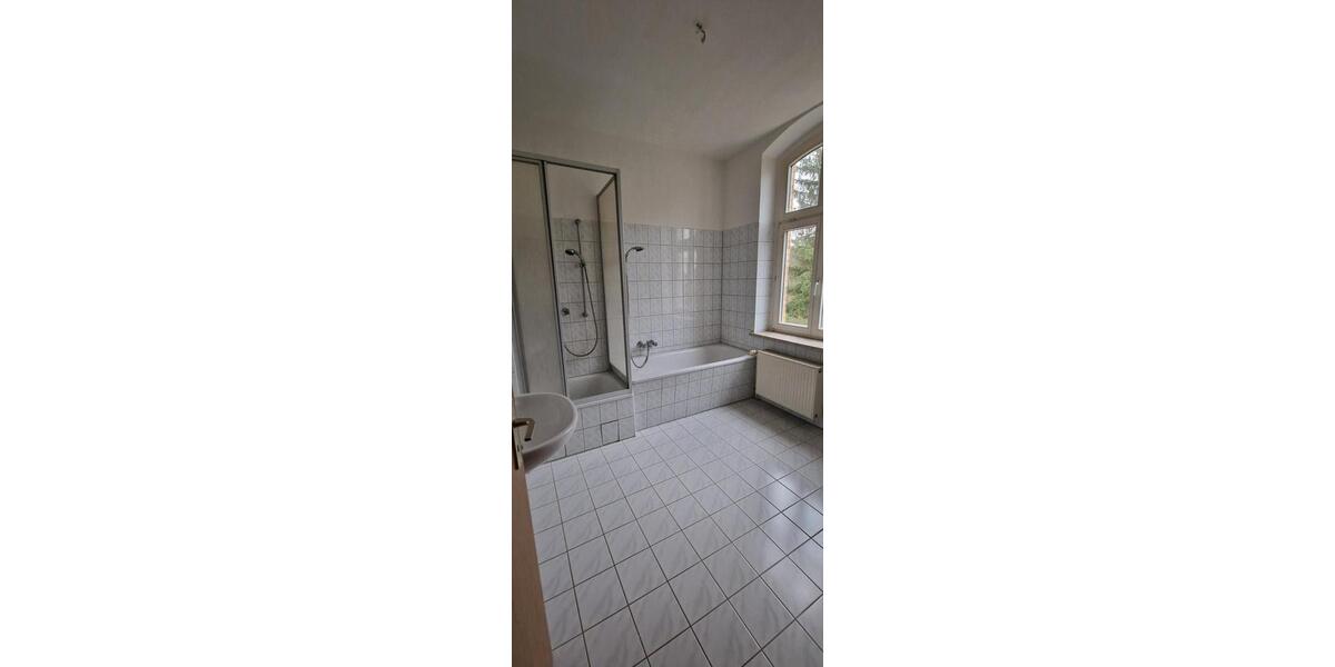 Etagenwohnung Finsterwalde - 2 Zimmer, 67 m&sup2;, 350&euro; | Angebot:26148312