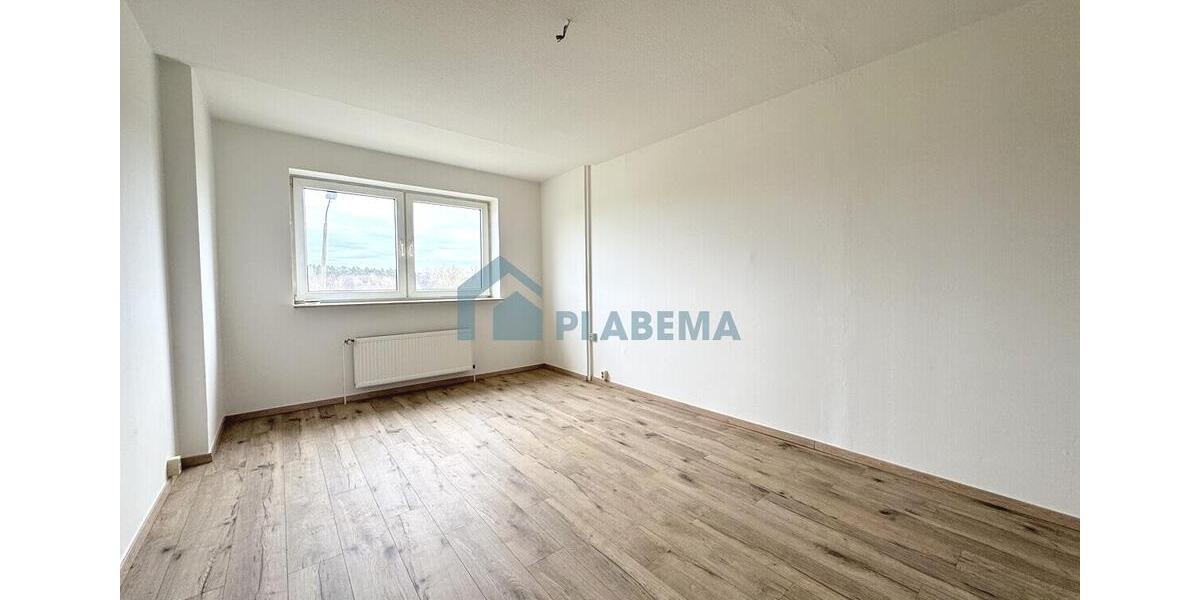 Etagenwohnung Lübz - 3 Zimmer, 60 m&sup2;, 432&euro; | Angebot:25231228