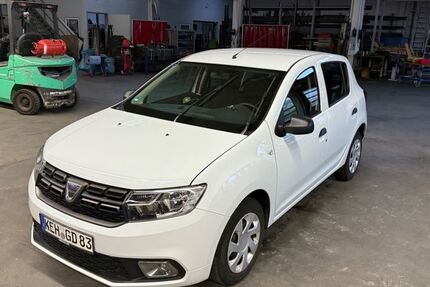 Dacia Sandero 74.000 km 7.600 € Regensburg 93055