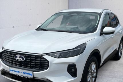 Ford Kuga 1.500 km 32.228 &euro; Lörrach 79539