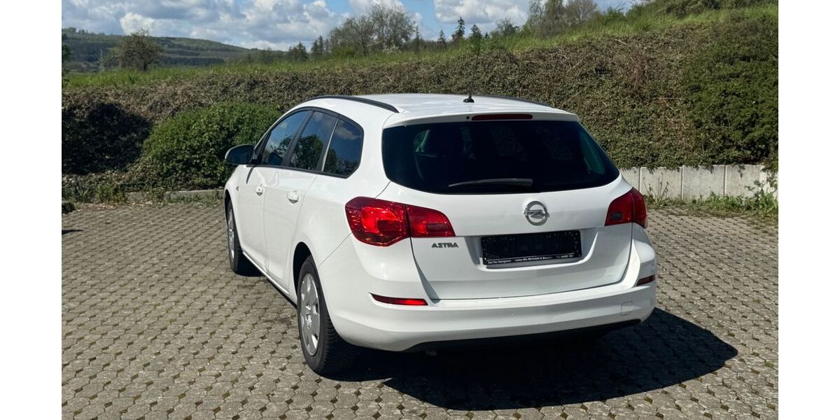 Opel Astra 168.000 km 3.650 &euro; Ehringshausen 35630