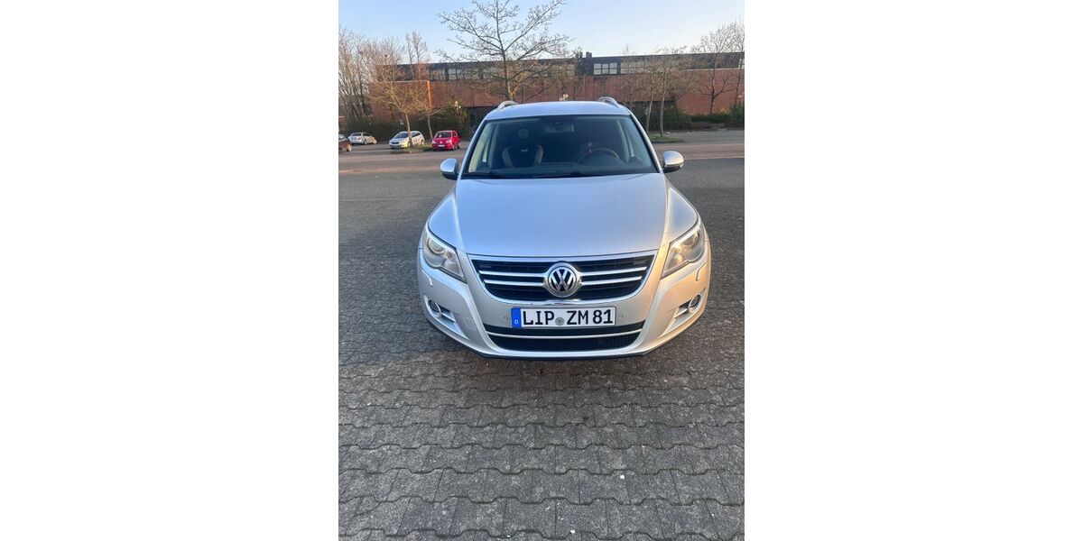 VW Tiguan 206.552 km 6.999 &euro; Bad Salzuflen 32105