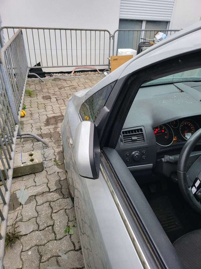 Opel Zafira 220.000 km 1.900 € Neuburg 86633