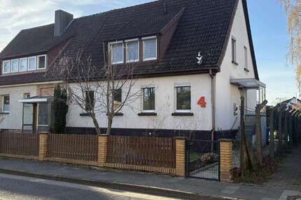 Haus zum Kaufen in Sarstedt 380.000 € 160 m² 5 zimmer
