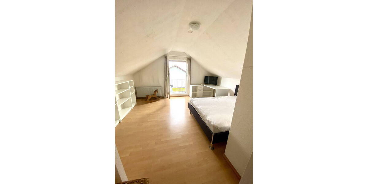 Einfamilienhaus Jestetten - Altenburg Altenburg - 7 Zimmer, 204 m&sup2;, 500.000&euro; | Angebot:25663329
