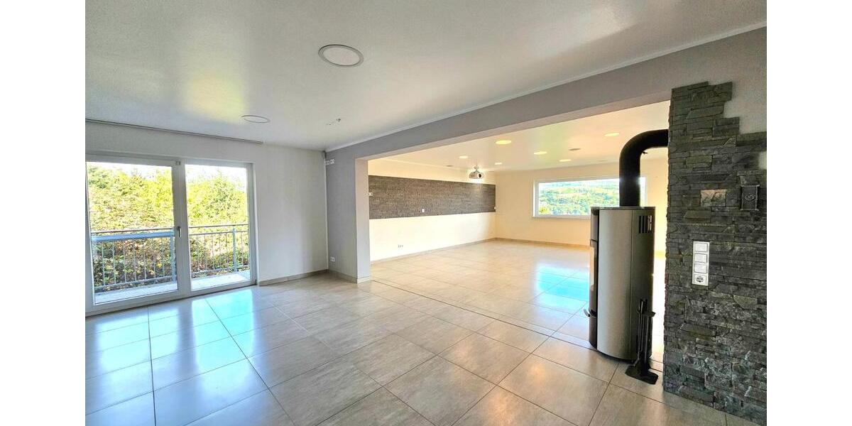 Einfamilienhaus Bad Soden-Salmünster Salmünster - 7.5 Zimmer, 310 m&sup2;, 2.490&euro; | Angebot:25656917