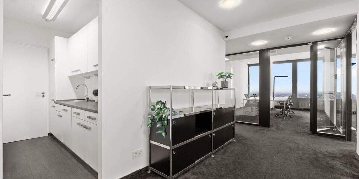 Exklusives Büro im 38. Stock mit Domblick - komplett möbliert zimmer