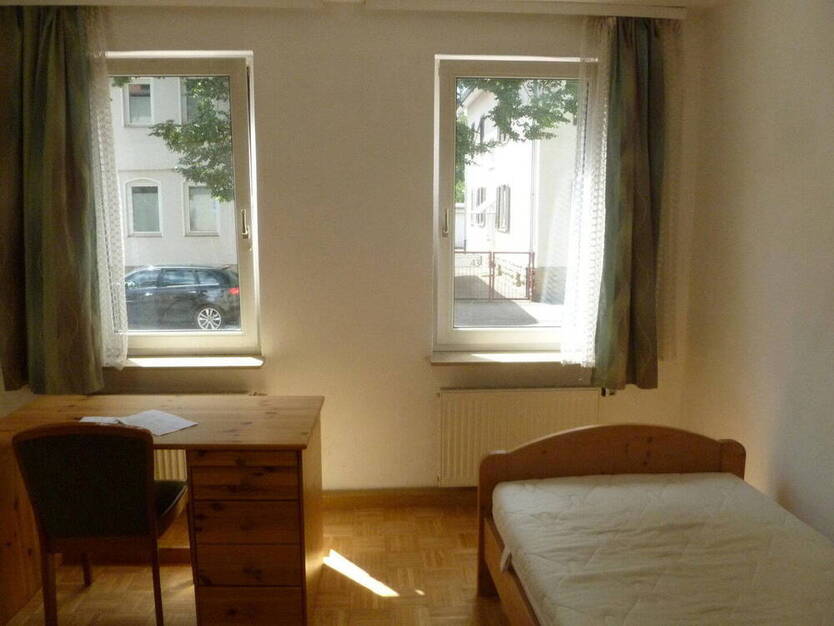 Geräumige 3-Zimmer-Wohnung in S-Feuerbach Mitte