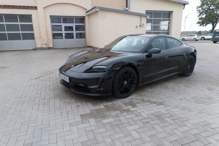 Porsche Taycan 28.376 km 59.000 &euro; Sarmstorf 18276