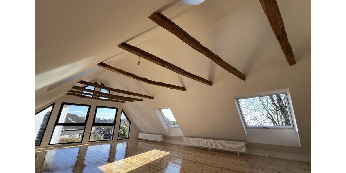 Einfamilienhaus Breckerfeld - 5 Zimmer, 131 m&sup2;, 1.300&euro; | Angebot:26299884