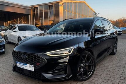 Ford Focus 42.583 km 30.299 &euro; Friedberg (Hessen) - Ossenheim 61169