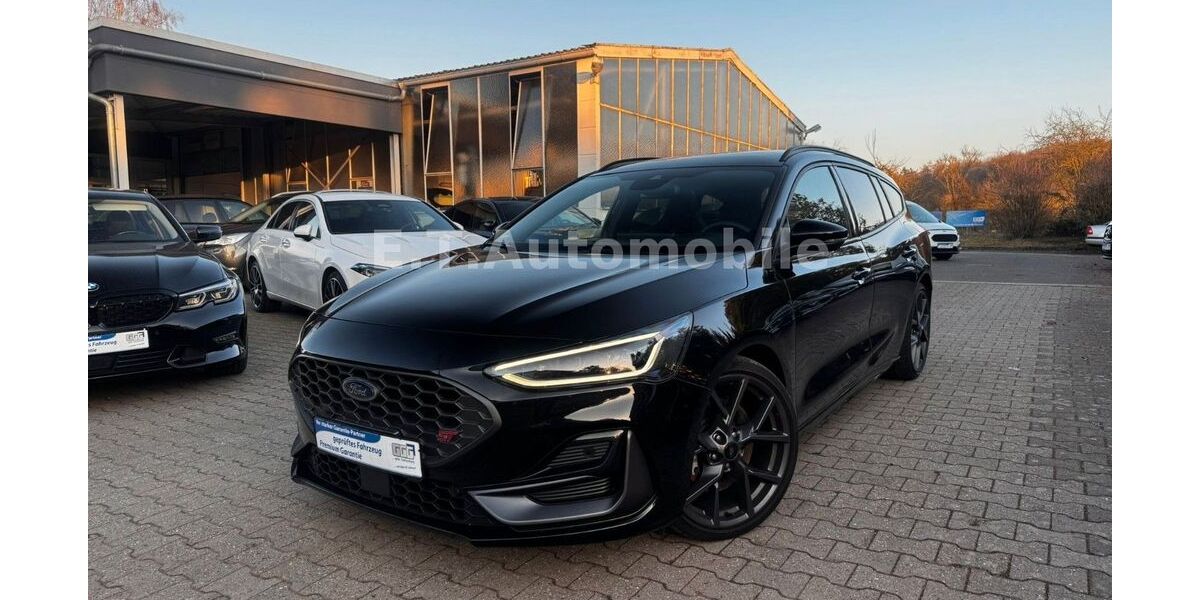 Ford Focus 42.583 km 30.299 &euro; Friedberg (Hessen) - Ossenheim 61169