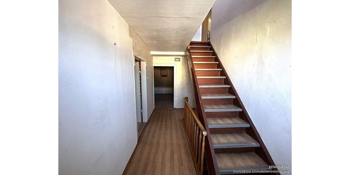 Etagenwohnung Laichingen-Feldstetten Feldstetten - 9 Zimmer, 168 m&sup2;, 249.000&euro; | Angebot:25213904