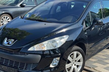 Peugeot 308 185.000 km 2.999 € Ludwigshafen 67071