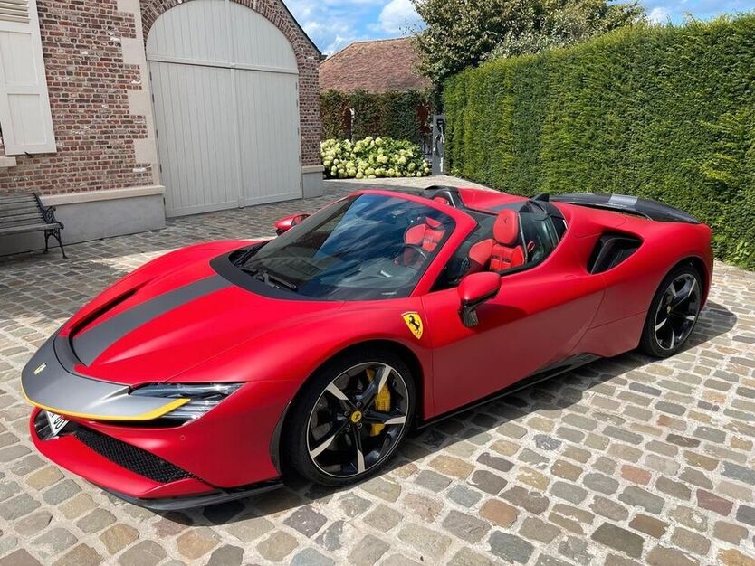 SF90
