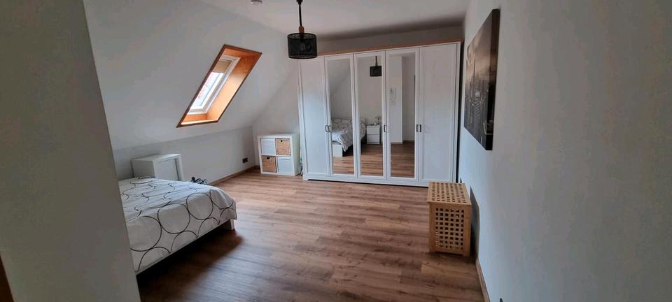Dachgeschoßwohnung Oyten - 5 Zimmer, 165 m&sup2;, 359.000&euro; | Angebot:26056401