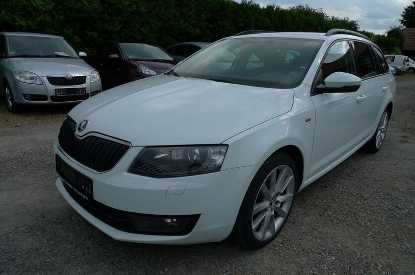 Skoda Octavia 209.000 km 8.990 € Holtensen 30974