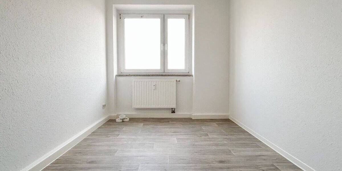 Etagenwohnung Plauen Stadtmitte - 2 Zimmer, 51 m&sup2;, 219&euro; | Angebot:26798028
