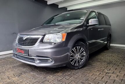 Lancia Voyager