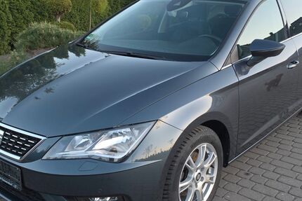 Seat Leon 71.300 km 13.960 &euro; Bad-Sassendorf 59505