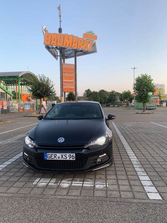 VW Scirocco 235.000 km 7.400 € Germersheim 76726