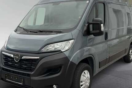 Opel Movano 111.600 km 20.890 &euro; München 80339