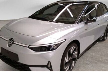 VW ID.7 15.677 km 54.770 € Lemgo 32657