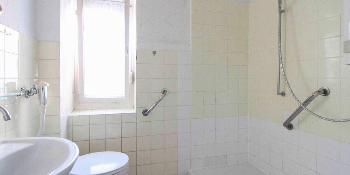 Mehrfamilienhaus, Wohnhaus Stuttgart Botnang - 9 Zimmer, 204 m&sup2;, 1.200.000&euro; | Angebot:25472277