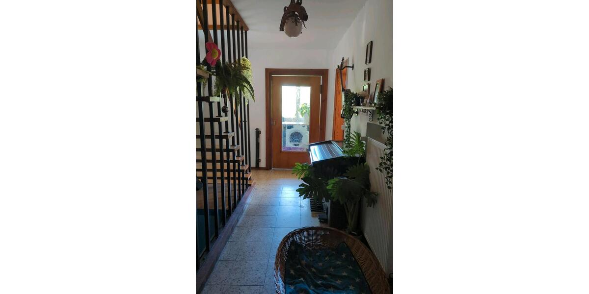 Etagenwohnung Rott am Inn - 2 Zimmer, 100 m&sup2;, 600&euro; | Angebot:26399011