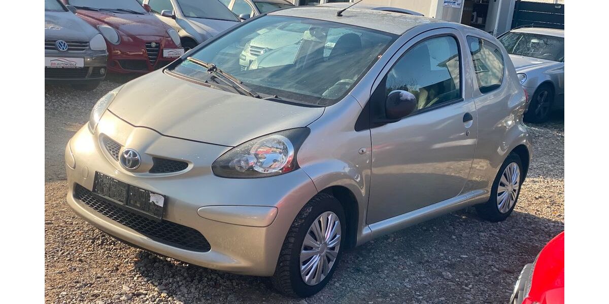 Toyota Aygo (X) 139.000 km 2.200 &euro; Mühlheim am Main 63165
