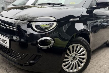 Fiat 500e 14.727 km 25.495 &euro; Berlin 13127