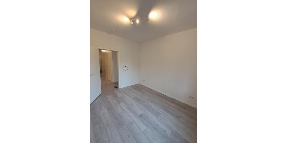 Erdgeschoßwohnung Koblenz Bubenheim - 4 Zimmer, 107 m&sup2;, 1.100&euro; | Angebot:25436204