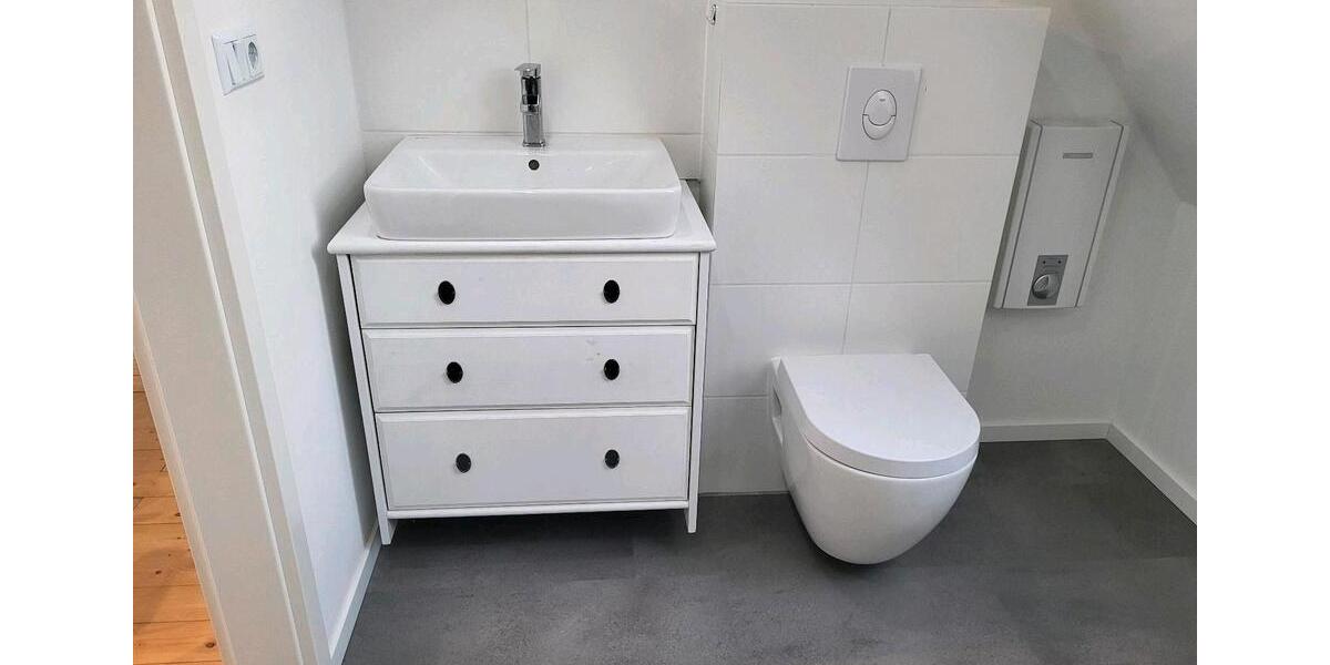 Dachgeschoßwohnung Lüder - 3 Zimmer, 62 m&sup2;, 530&euro; | Angebot:26458025