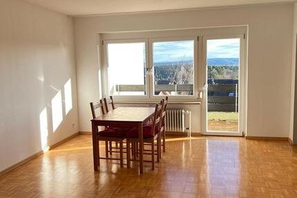 Attraktive 2½-Zimmer-Wohnung mit Südbalkon in Neubulach zimmer