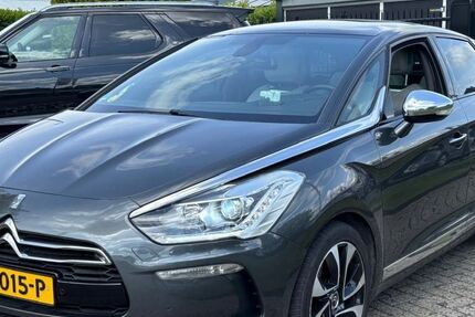 Citroen DS5 143.230 km 8.350 &euro; Ruinerwold 