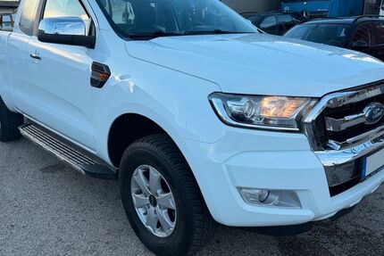 Ford Ranger 153.000 km 13.500 &euro; Nürnberg 90441