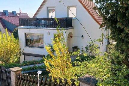 Haus Arnstadt - 5 Zimmer, 155 m&sup2;, 265.000&euro; | Angebot:26503156