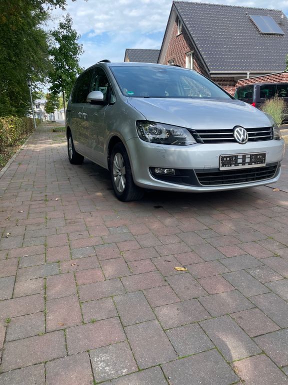VW Sharan 124.172 km 23.900 € Ahaus 48683