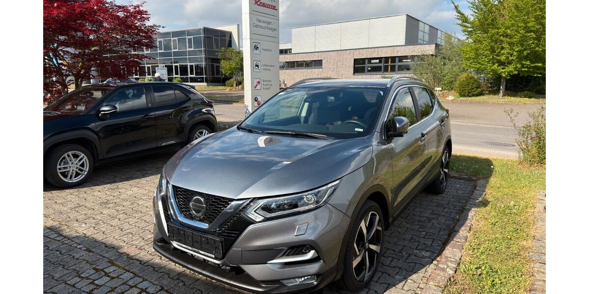 Nissan Qashqai 112.427 km 15.900 &euro; Ehingen 89584