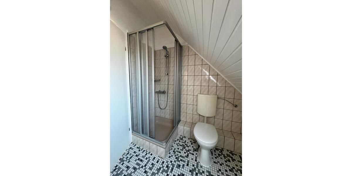 Dachgeschoßwohnung Löningen - 3 Zimmer, 83 m&sup2;, 700&euro; | Angebot:25351153