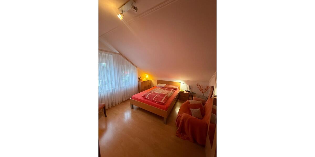 Schöne, gemütliche Dachterrassenwohnung nahe Hochschule Hof 2 zimmer